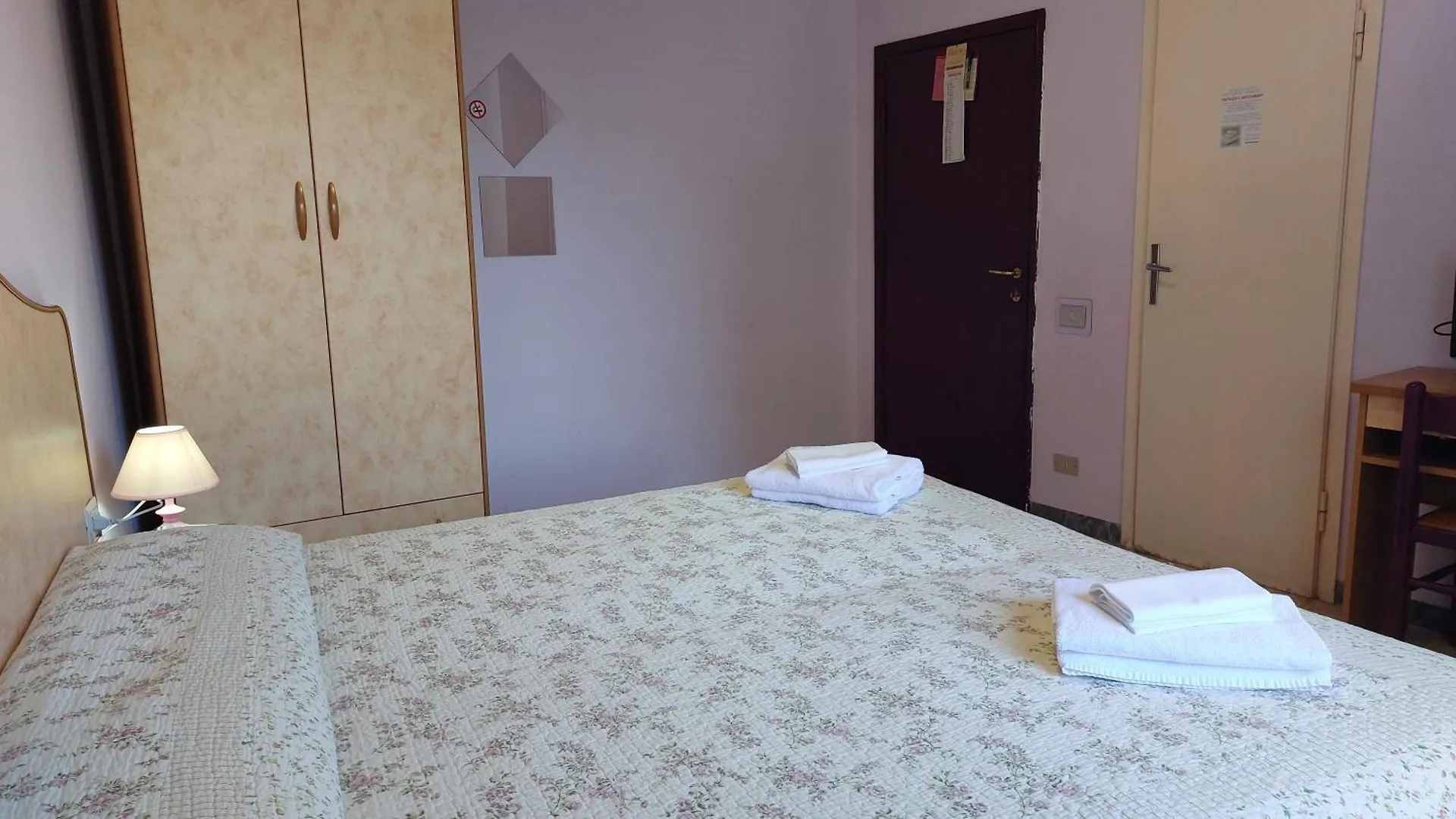 Hotel Etrusco Sesto Fiorentino 0*,  Italy