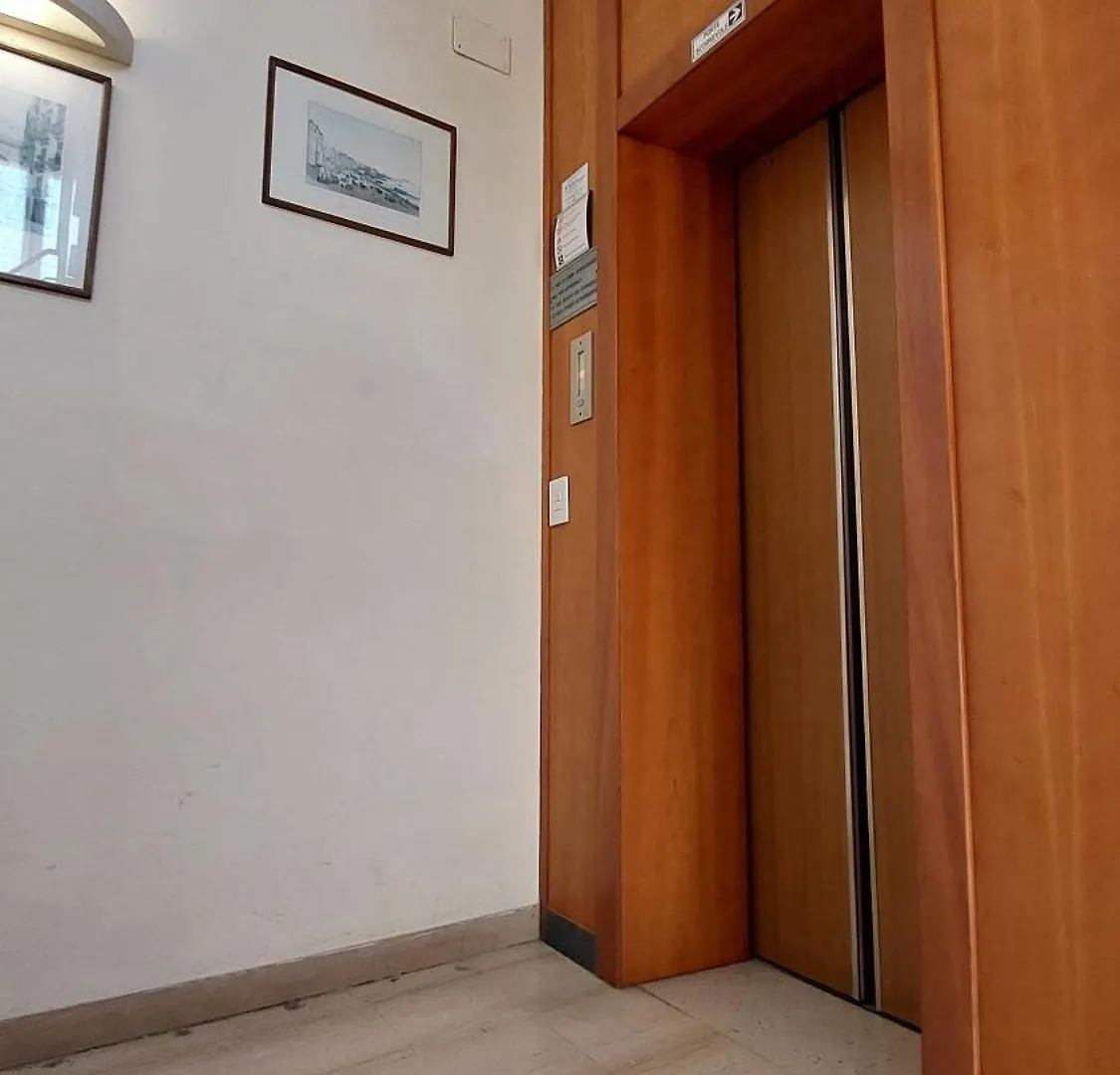 Hotel Etrusco Sesto Fiorentino 0*,  Italy